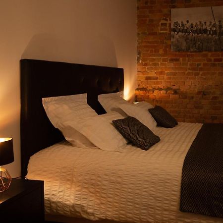 Bed and Breakfast La Ferme Du P'Tit Colibri Gury Экстерьер фото