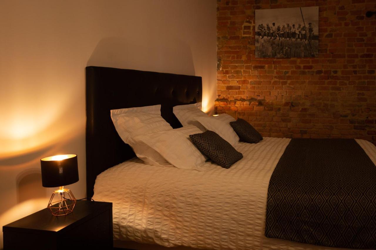 Bed and Breakfast La Ferme Du P'Tit Colibri Gury Экстерьер фото